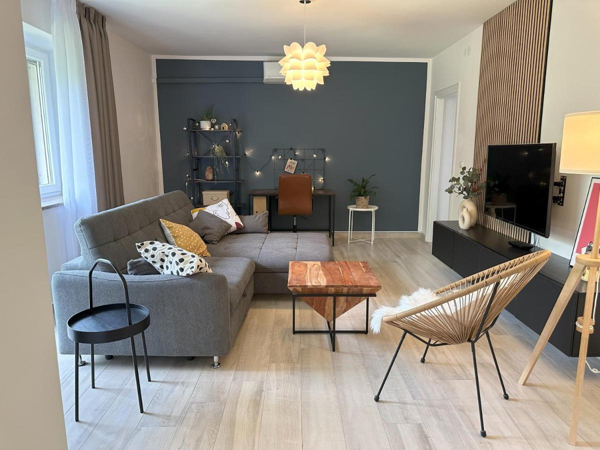 Summer Green Apartment Nedescina Экстерьер фото